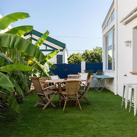 Beautiful Beach House In Front Of The Ocean Biarritz Bagian luar foto