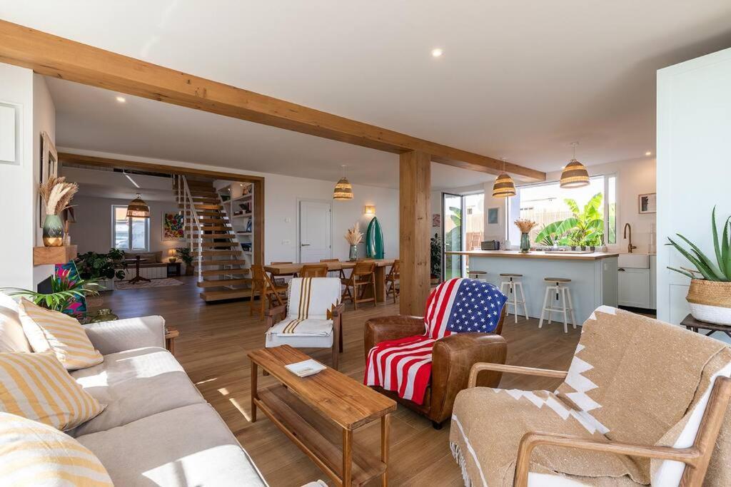 Beautiful Beach House In Front Of The Ocean Biarritz Bagian luar foto